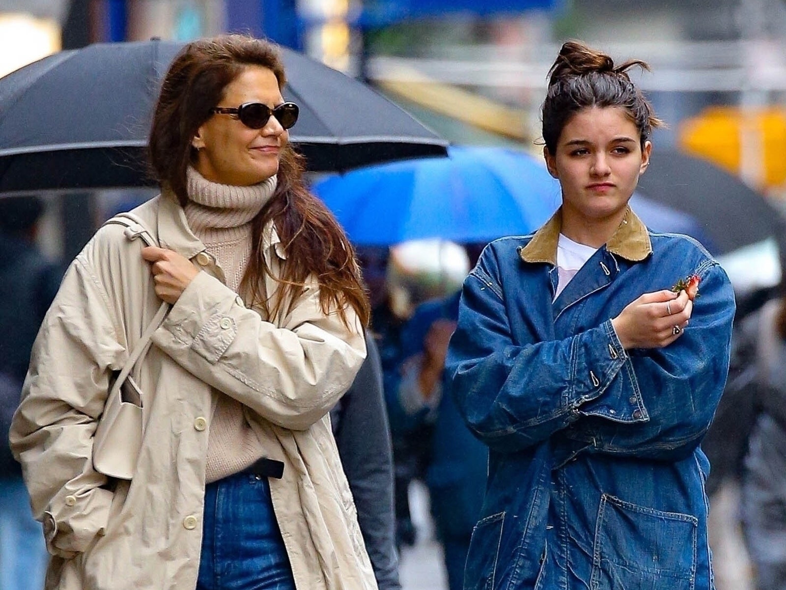 Katie Holmes Looks So Happy at Daughter Suri’s High School Graduation